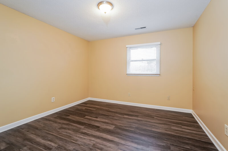 2,430/Mo, 5281 Lukon Ln Winston-Salem, NC 27104 Bedroom View 2