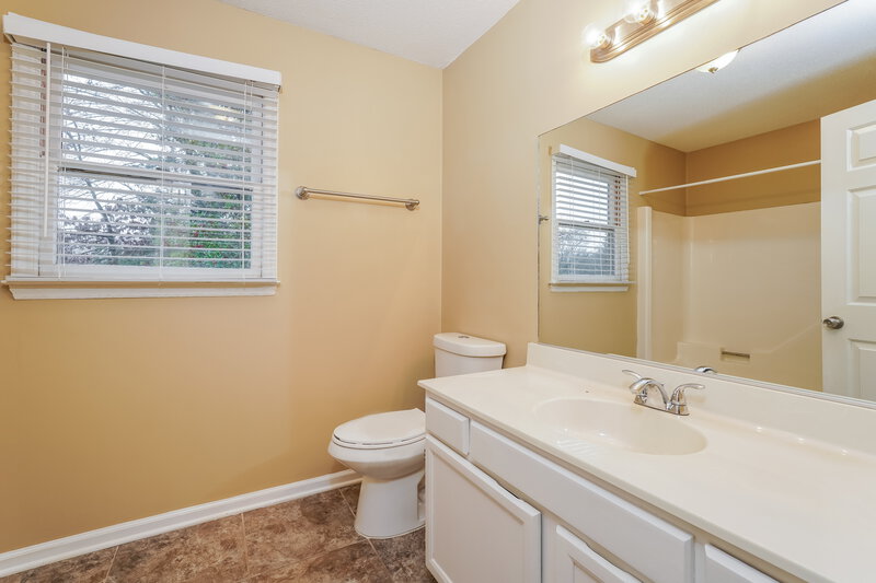 2,430/Mo, 5281 Lukon Ln Winston-Salem, NC 27104 Bathroom View