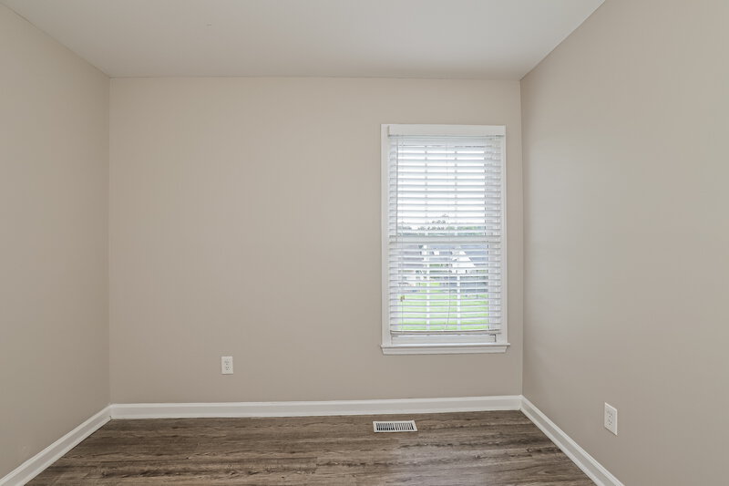 1,825/Mo, 235 Lorraine Dr Winston-Salem, NC 27107 Bedroom View 2