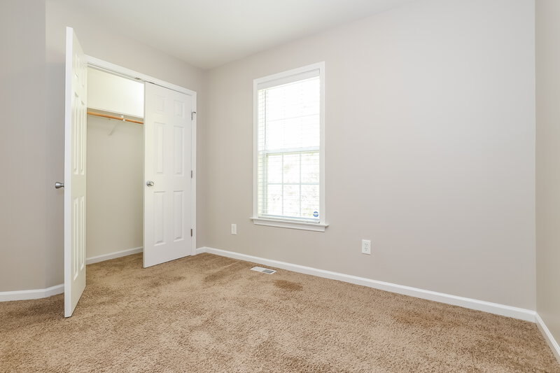 2,410/Mo, 4011 Mountainridge Dr Greensboro, NC 27401 Bedroom View