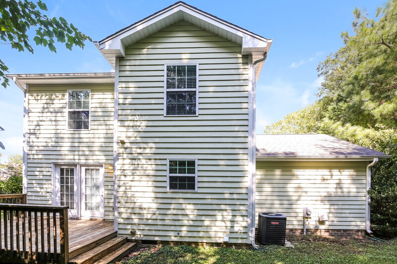 1,650/Mo, 4108 Rev Williams Dr Greensboro, NC 27401 Rear View 2