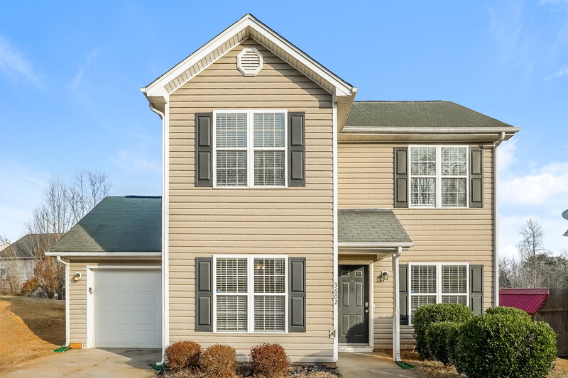 1,650/Mo, 3602 Sherbourne Ln Greensboro, NC 27405 External View