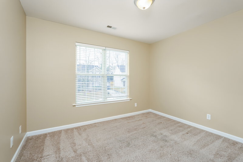 1,650/Mo, 3602 Sherbourne Ln Greensboro, NC 27405 Bedroom View 2