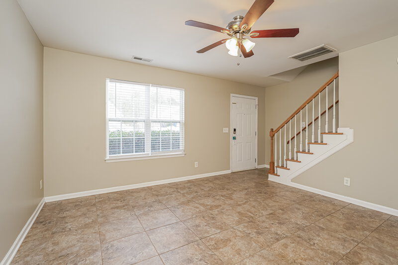 1,600/Mo, 5624 Fairway Forest Dr Winston-Salem, NC 27105 Living Room View