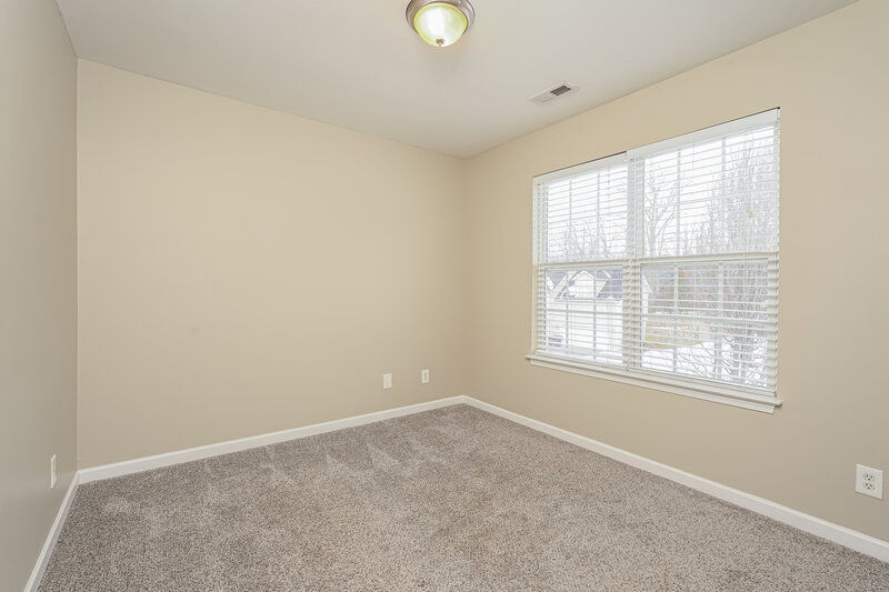 1,600/Mo, 5624 Fairway Forest Dr Winston-Salem, NC 27105 Bedroom View 2