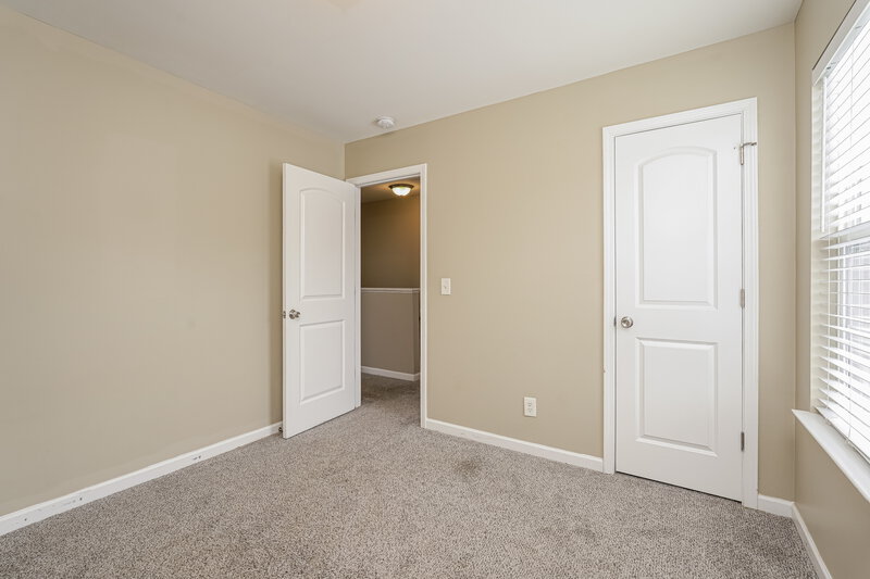 1,600/Mo, 5624 Fairway Forest Dr Winston-Salem, NC 27105 Bedroom View 3