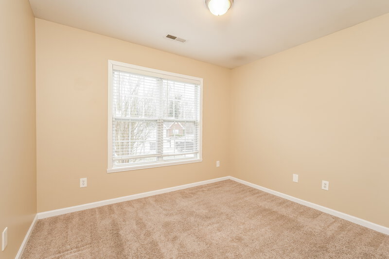 1,670/Mo, 312 Walden Ridge Ct Winston-Salem, NC 27127 Bedroom View