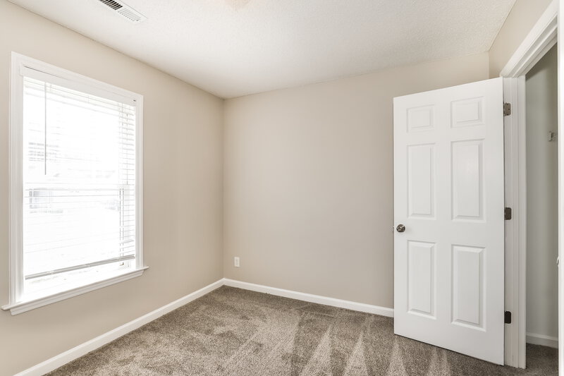 1,665/Mo, 2045 Highfield Park Dr Winston-Salem, NC 27127 Misc View 10