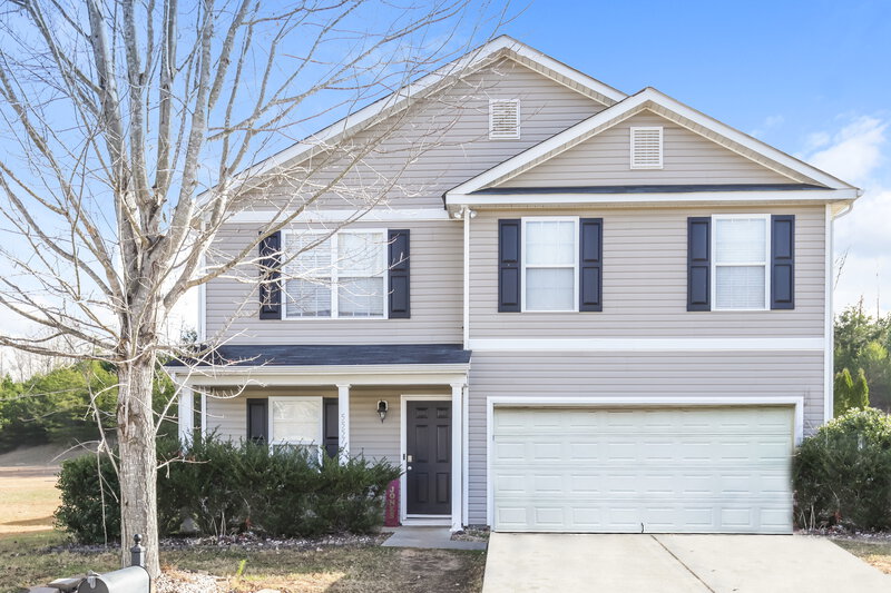 2,620/Mo, 5557 Fairway Forest Dr Winston-Salem, NC 27105 External View