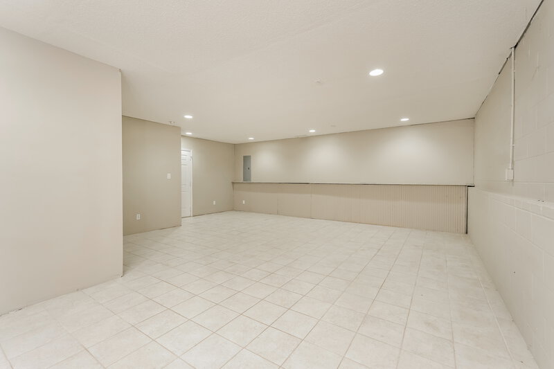 1,470/Mo, 4655 Beckel Rd Winston-Salem, NC 27127 Basement View 2