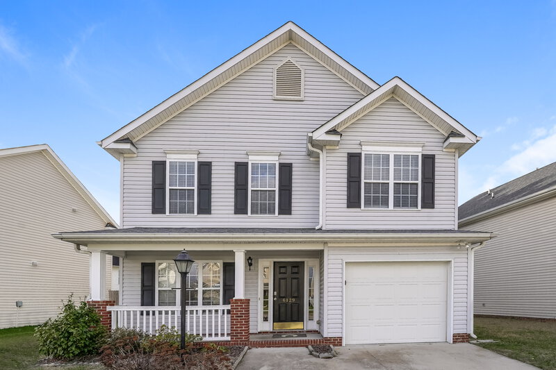 2,750/Mo, 6129 Birkdale Dr High Point, NC 27265 External View