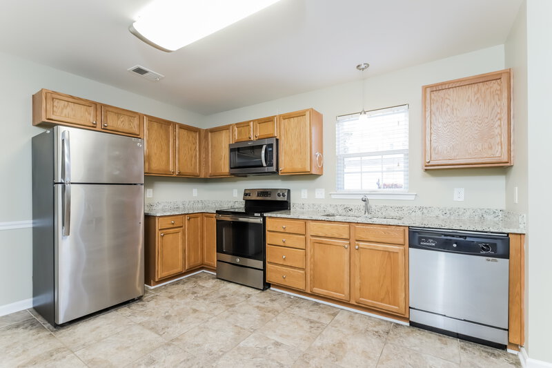 1,760/Mo, 5798 Misty Hill Circle Clemmons, NC 27012 Kitchen View