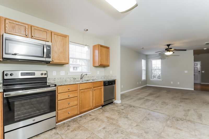 1,760/Mo, 5798 Misty Hill Circle Clemmons, NC 27012 Kitchen View 2