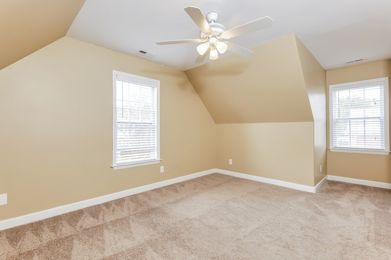 1,755/Mo, 880 Trillium Ln Winston-Salem, NC 27127 Primary Bedroom View 3