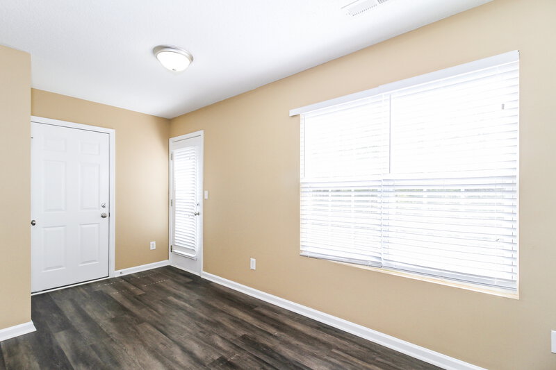 2,020/Mo, 300 Creekview Dr Kernersville, NC 27284 Dining Room View
