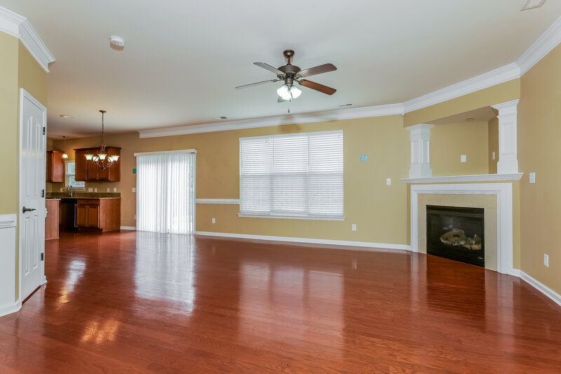 2,330/Mo, 4988 Old Towne Village Circle Pfafftown, NC 27040 Dining Room View
