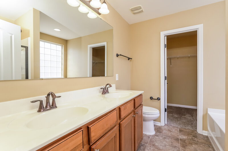 2,125/Mo, 4988 Old Towne Village Circle Pfafftown, NC 27040 Misc View 10