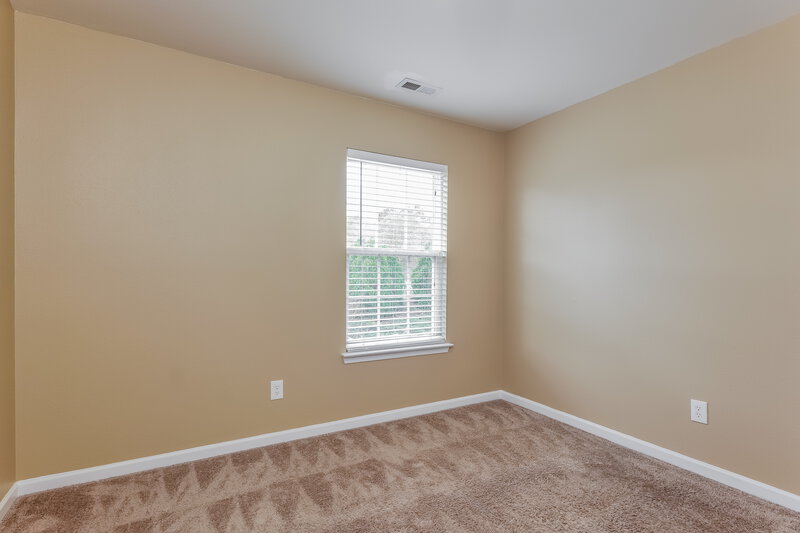 2,330/Mo, 4988 Old Towne Village Circle Pfafftown, NC 27040 Bedroom View