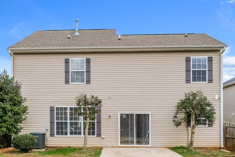 2,330/Mo, 4988 Old Towne Village Circle Pfafftown, NC 27040 Rear View