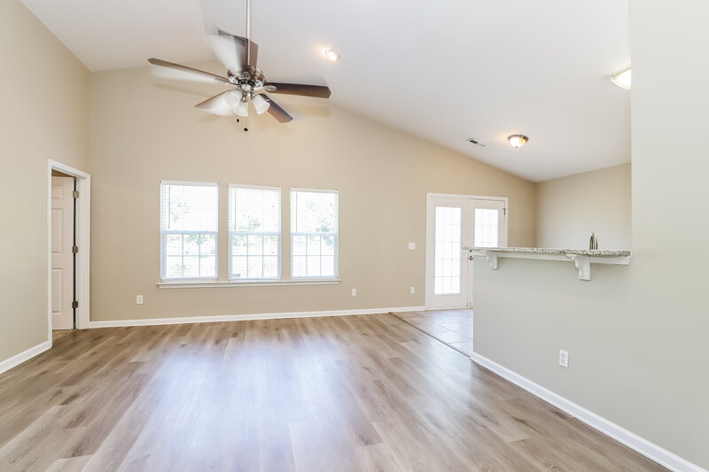 1,855/Mo, 4412 Gray Wolf Way Greensboro, NC 27406 Living Room View
