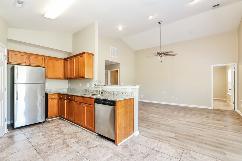 1,855/Mo, 4412 Gray Wolf Way Greensboro, NC 27406 Kitchen View