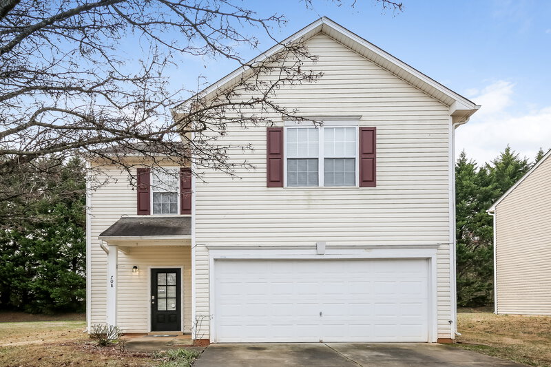 1,860/Mo, 708 Peach Orchard Dr Browns Summit, NC 27214 External View