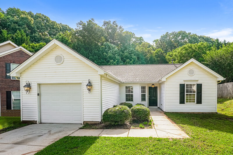 1,775/Mo, 3644 Thornaby Circle Winston-Salem, NC 27107 External View
