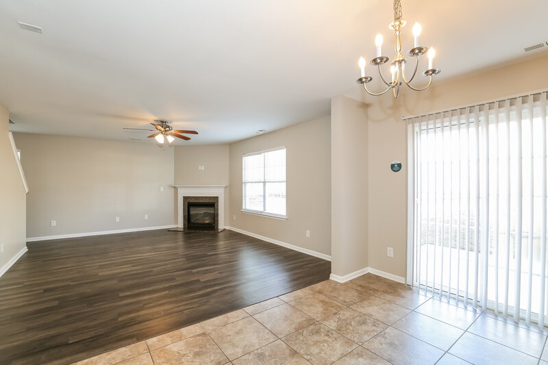 2,085/Mo, 3629 Sweet Birch Dr Greensboro, NC 27406 Breakfast Nook View