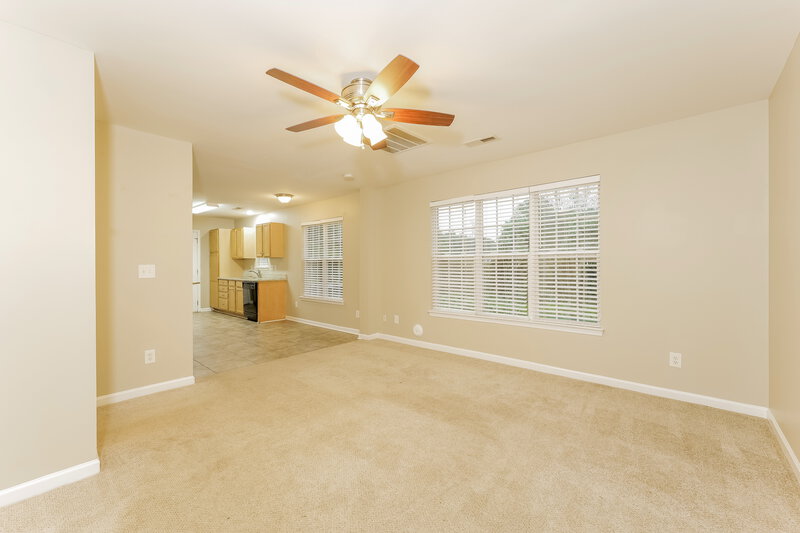 1,575/Mo, 1650 Sandersted Village Circle Winston-Salem, NC 27103 Living Room View