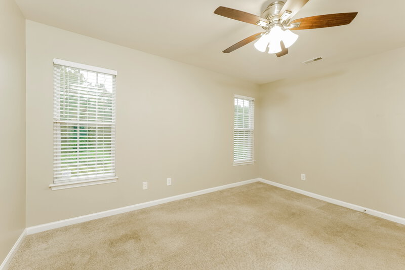 1,575/Mo, 1650 Sandersted Village Circle Winston-Salem, NC 27103 Main Bedroom View