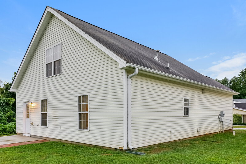 1,575/Mo, 1650 Sandersted Village Circle Winston-Salem, NC 27103 Rear View 2