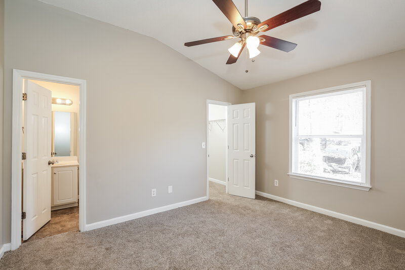 1,760/Mo, 301 Oferrell St Greensboro, NC 27405 Main Bedroom View 2