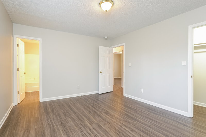 1,520/Mo, 104 James Ave Thomasville, NC 27360 Main Bedroom View