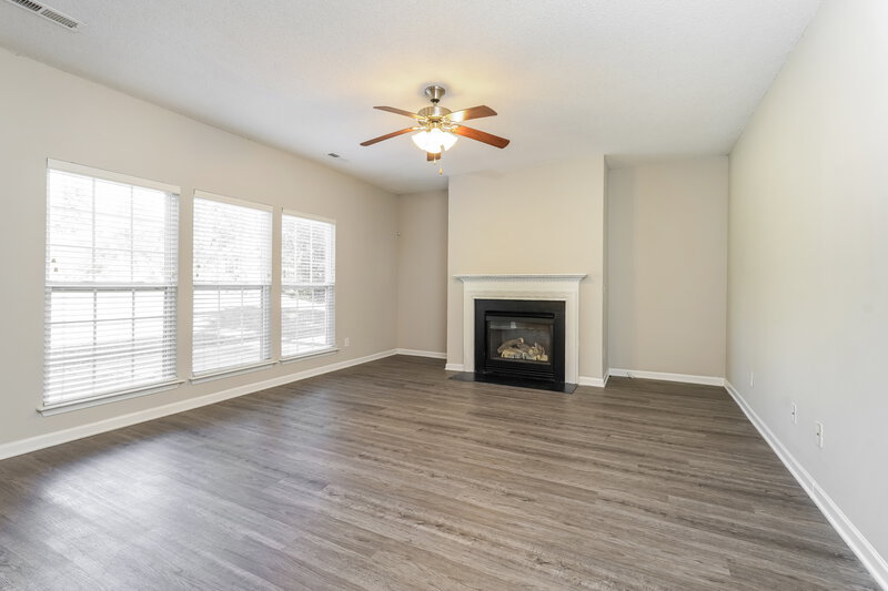 2,275/Mo, 235 Creeks Edge Ct Clemmons, NC 27012 Family Room View