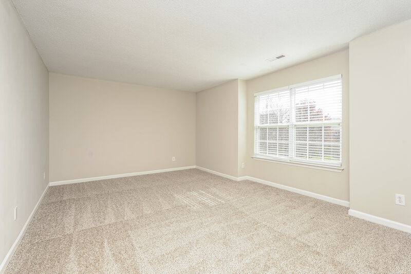 2,275/Mo, 235 Creeks Edge Ct Clemmons, NC 27012 Bedroom View 2