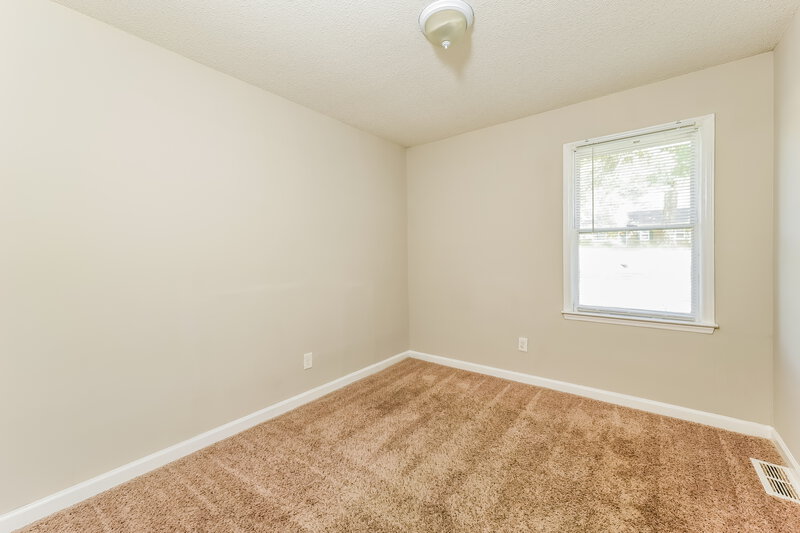 1,105/Mo, 560 Heatherton Ln Rural Hall, NC 27045 Bedroom View 4