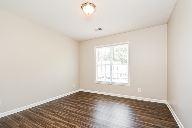 1,790/Mo, 4208 Youngstown Dr Greensboro, NC 27405 Bedroom View