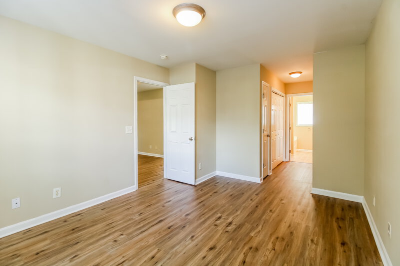 1,775/Mo, 4201 Youngstown Dr Greensboro, NC 27405 Main Bedroom View