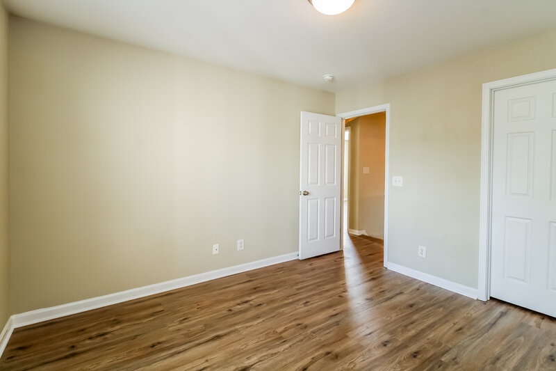 1,775/Mo, 4201 Youngstown Dr Greensboro, NC 27405 Bedroom View 2