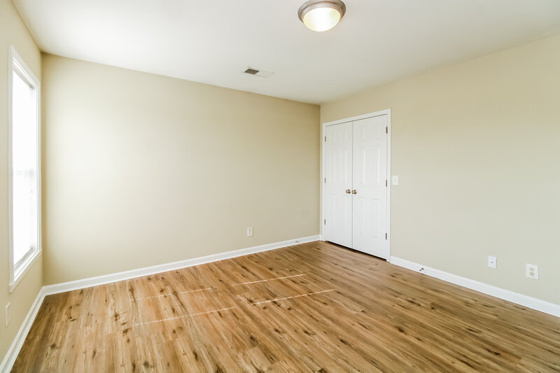 1,775/Mo, 4201 Youngstown Dr Greensboro, NC 27405 Bedroom View 3