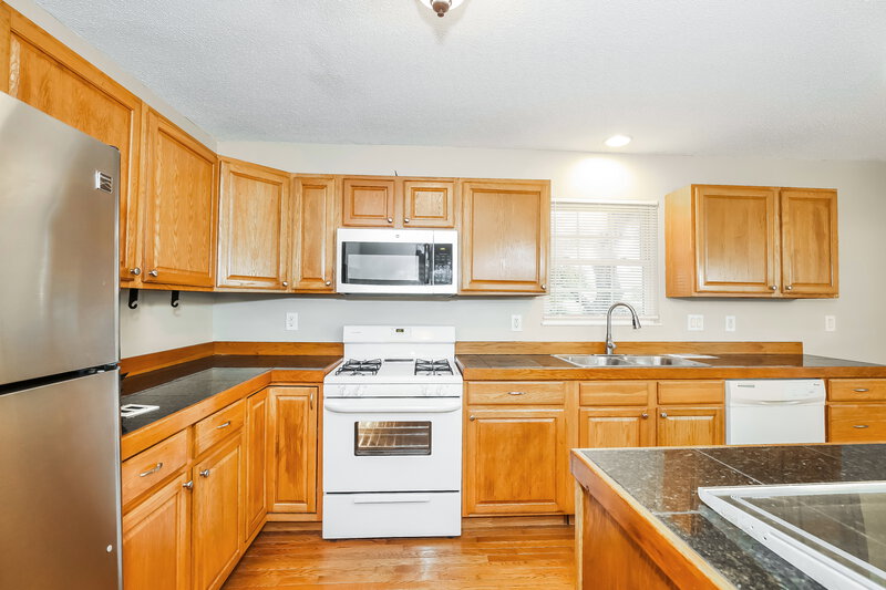 1,530/Mo, 4407 Cornell Ave Greensboro, NC 27407 Misc View 6