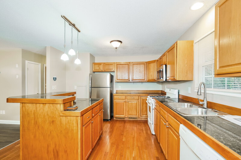 1,530/Mo, 4407 Cornell Ave Greensboro, NC 27407 Misc View 7