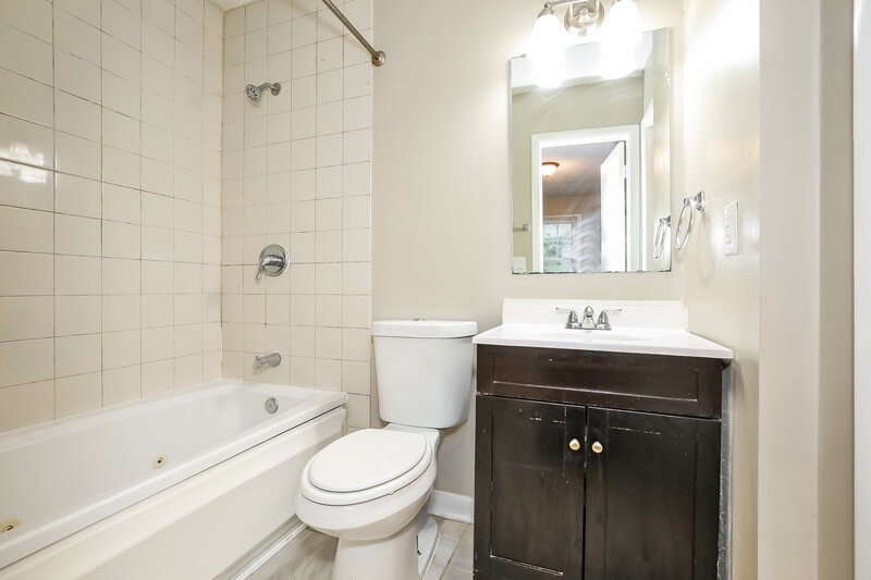 1,530/Mo, 4407 Cornell Ave Greensboro, NC 27407 Misc View 9