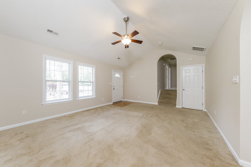 1,655/Mo, 270 Jonah Dr Linwood, NC 27299 Living Room View