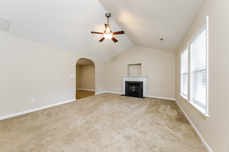 1,655/Mo, 270 Jonah Dr Linwood, NC 27299 Living Room View 2