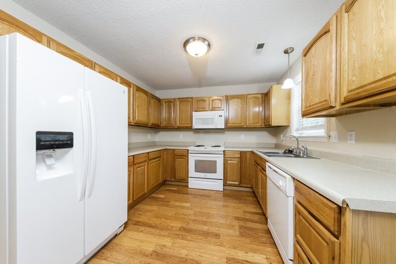 1,655/Mo, 270 Jonah Dr Linwood, NC 27299 Kitchen View