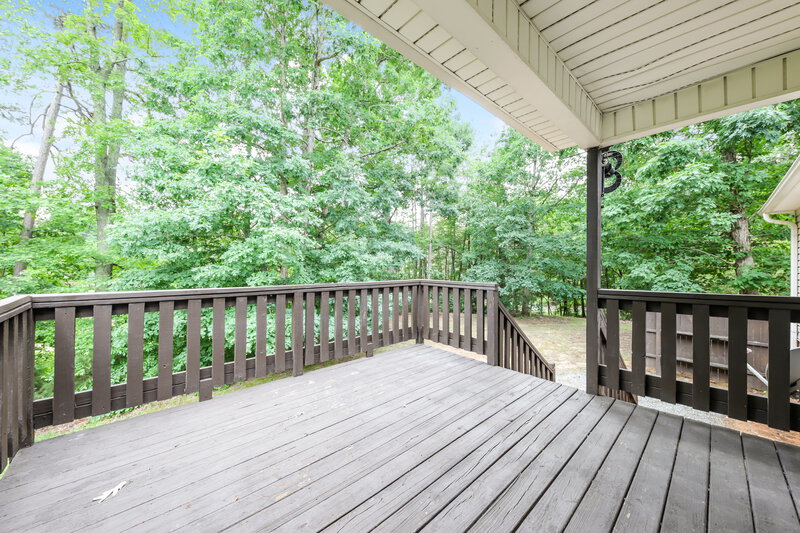 1,655/Mo, 270 Jonah Dr Linwood, NC 27299 Deck View