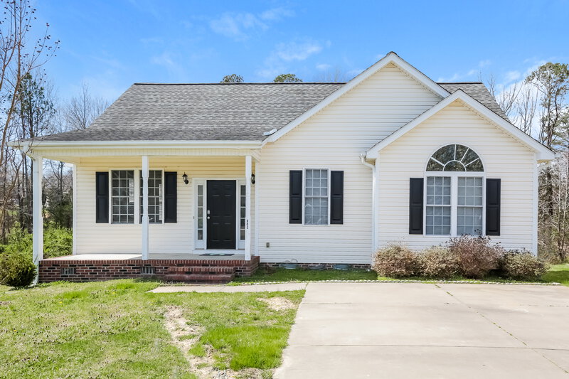 1,680/Mo, 803 Apple St Gibsonville, NC 27249 External View