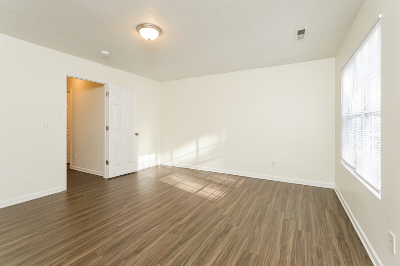 1,800/Mo, 4802 Mystic Oak Dr Browns Summit, NC 27214 Main Bedroom View