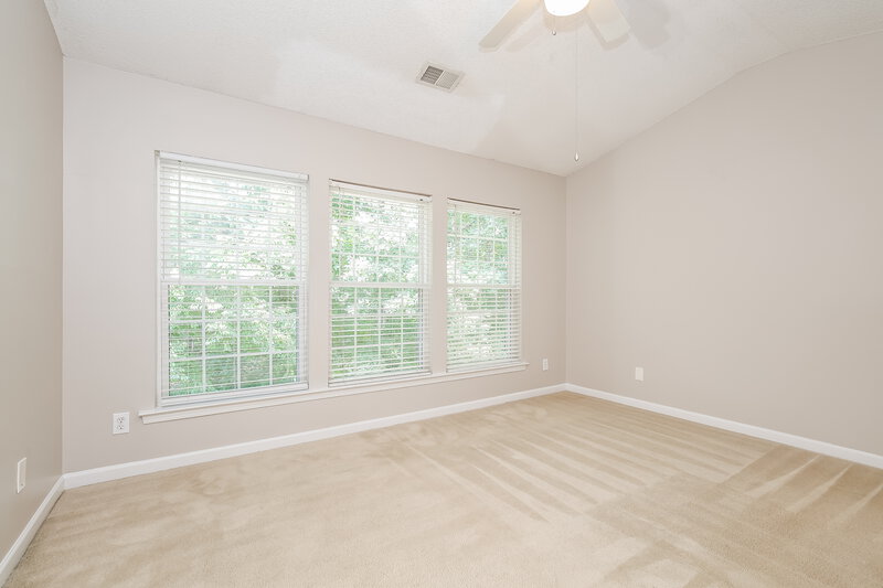 1,760/Mo, 3973 Katherine Way Jamestown, NC 27282 Main Bedroom View